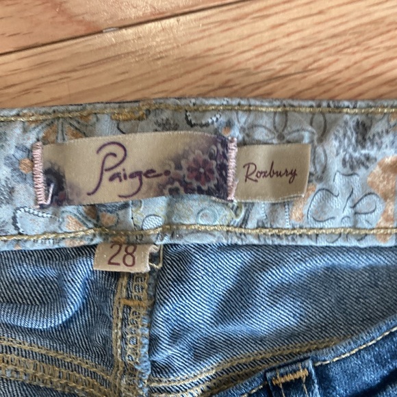 Paige Rozbury jean capris - Picture 4 of 5